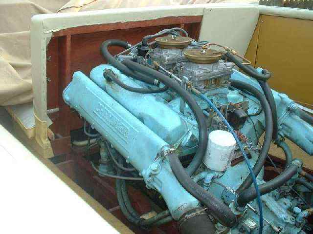 Chrysler 426 marine engine #3