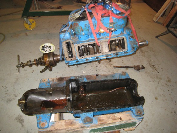 12hp Gray Marine Engine apart