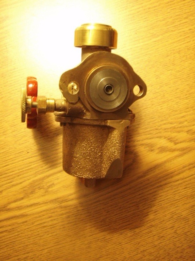 2 hp Tuttle carb