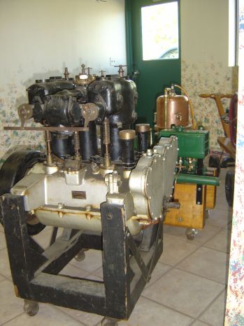 unknown engine photos